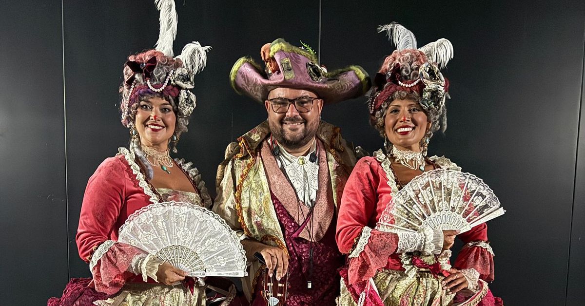 El bar La Estrella programa un ciclo de minigrupos de Carnaval los miércoles de julio en la plaza de Candelaria